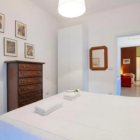 Maffeihouse 5 Min To Hospital Apartment Verona