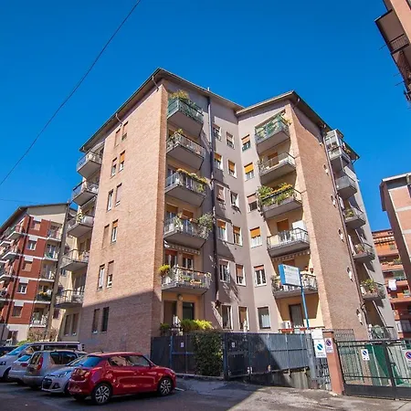 Maffeihouse 5 Min To Hospital Apartment Verona